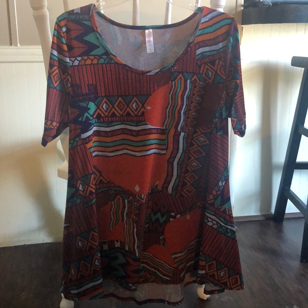 Lularoe Perfect Tee